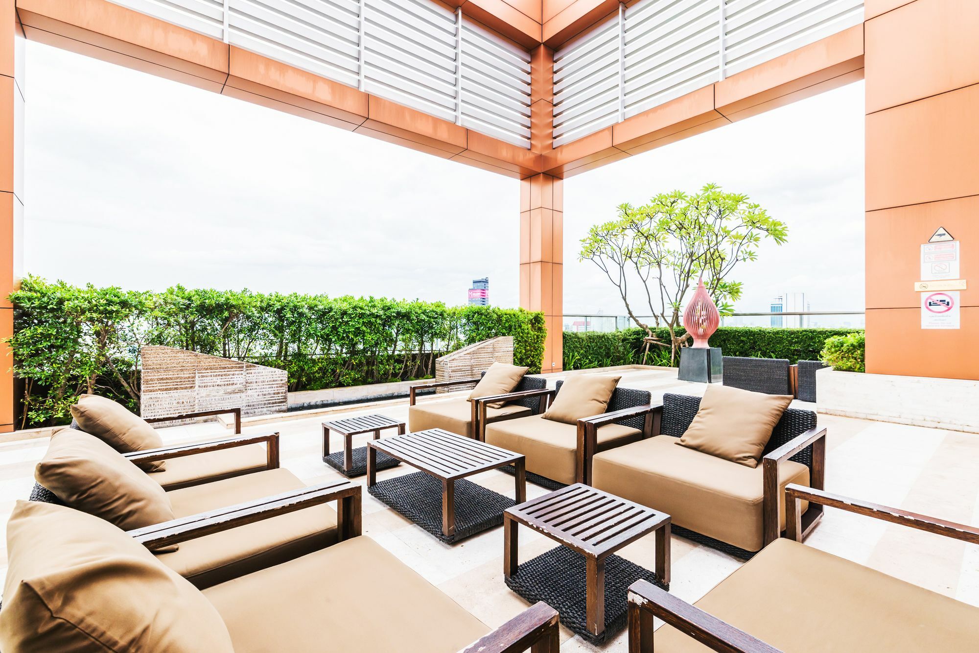The Address Sathorn By Favstay Μπανγκόκ Εξωτερικό φωτογραφία
